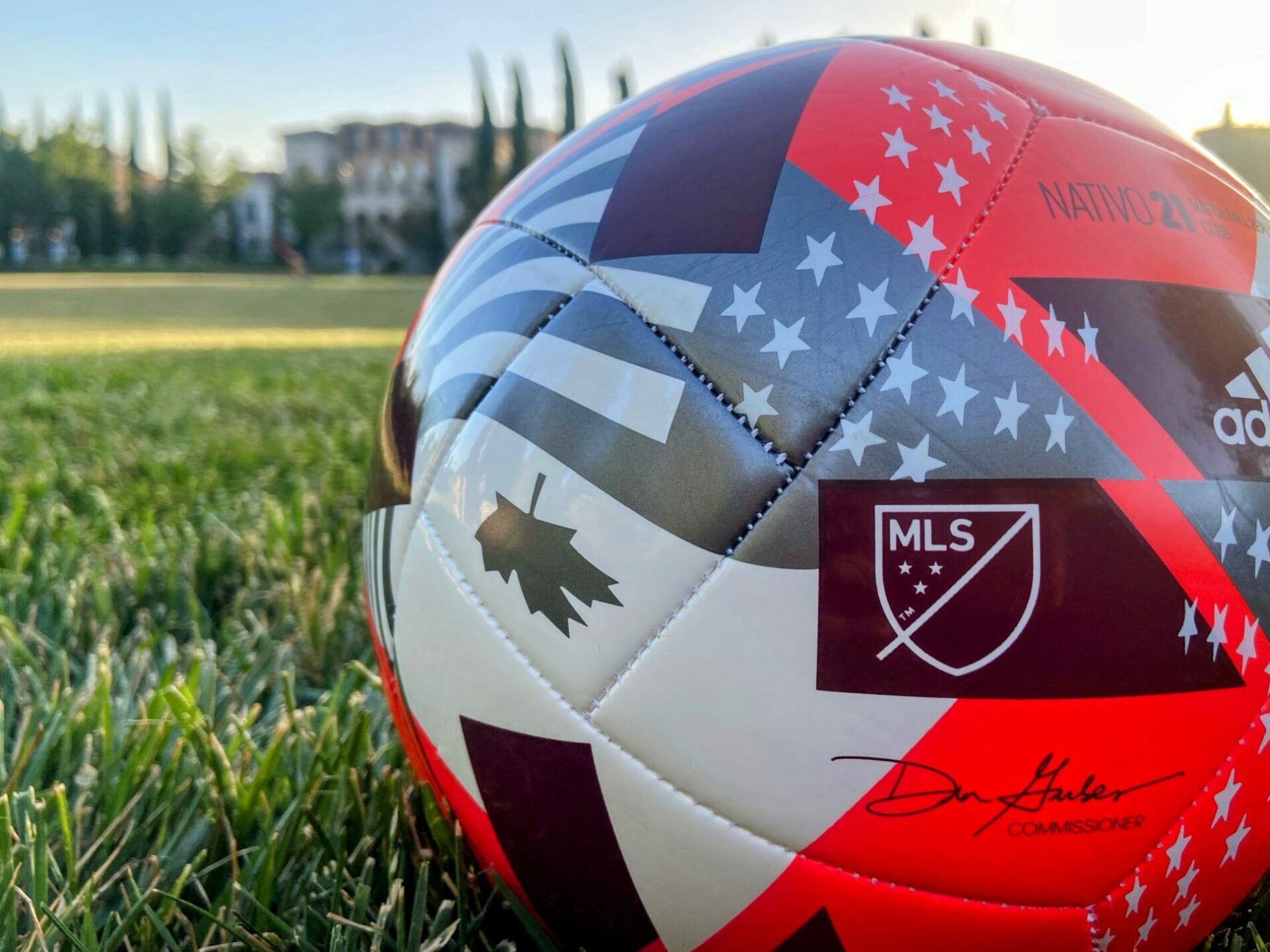 MLS’ Opening Weekend: Apple, a New Look and More