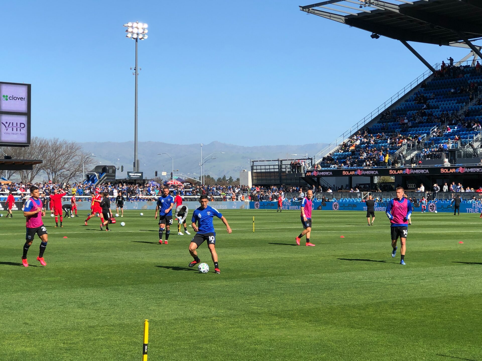 Follow Alfredo Gutierrez Around a San Jose Earthquakes Match